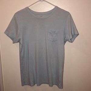 Vineyard vines t-shirt
